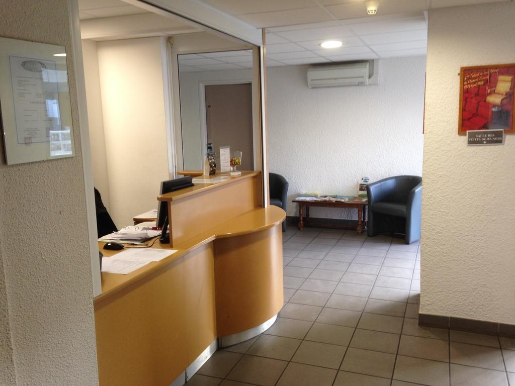 P'Tit Dej-Hotel Clermont Ferrand Centre Екстериор снимка