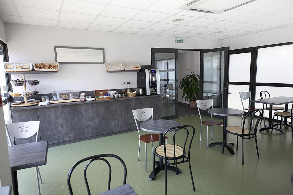 P'Tit Dej-Hotel Clermont Ferrand Centre Екстериор снимка