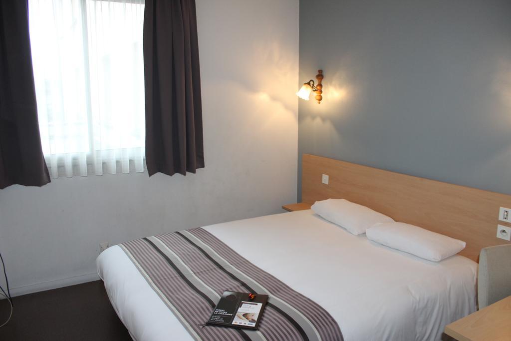P'Tit Dej-Hotel Clermont Ferrand Centre Екстериор снимка